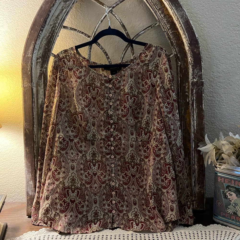 Flowered Blouse Venezia Brand Name Size14/16  , Paisley Pattern , Tan & Rustic